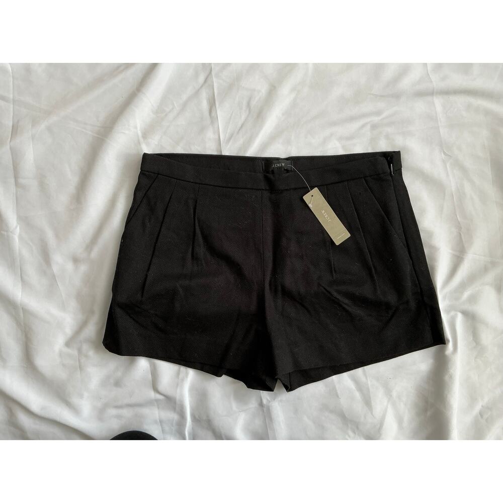 Size 2 J. Crew Black 100% cotton short NWT Casual Classy